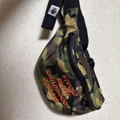 STUDIO SEVEN迷彩 ボディバッグ