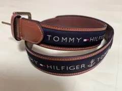 Item thumbnail for item b33d6e3e-f56a-4dc7-b06b-8a1bab5792c5