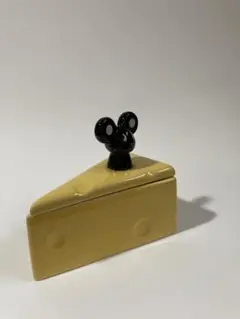 チーズ型陶器小物入れ ネズミ付き