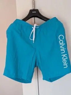 Calvin Klein ターコイズ ショートパンツ