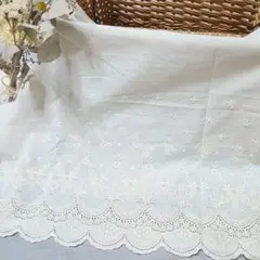 【訳あり】No.13 幅43cm　長さ180cm　生成り　花柄刺繍　幅広レース