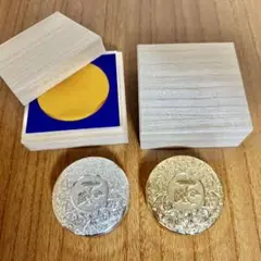 皇居限定 ボンボニエール 金1個+銀1個 菊葉小箱 京都御所