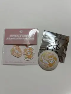 TWICE サンリオ　8周年POPUP ジブリー　シナモン　2点