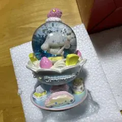 サンリオ　シナモロール　スノードーム