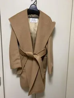 Max Mara ピュアキャメルフーデットコート