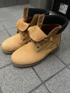 Timberland 防水ベージュレザー ワークブーツ ティンバーランド値下げ中
