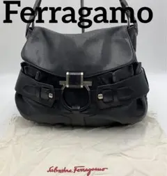 サルヴァトーレフェラガモ ワンショルダーバッグ 肩掛け ブランド オシャレ