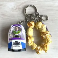 東京ディズニーリゾート　トイストーリー　バズライトイヤー　キーホルダー