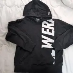 美品✨NEW ERA ブラック パーカー 140
