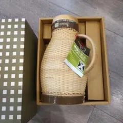 Item thumbnail for item 796c8975-bcbf-45d3-bb62-1466d02fc747