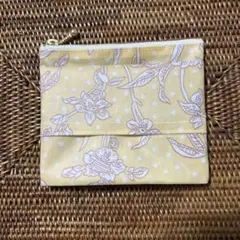 ハンドメイド　リバティラミネートティッシュケース付きポーチ　マロリー