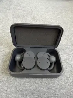 Item thumbnail for item 2918f72f-e596-4a93-8208-957b0568ea4a