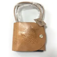 わちふぃーるど　レザー　くるりんバッグ　ネコ　型押し　未使用