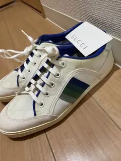 グッチスニーカー