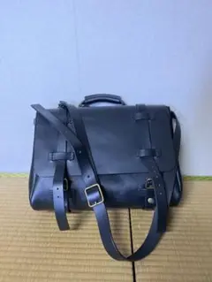 ヘルツポストマンショルダーLL