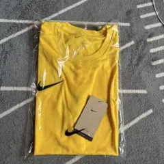 新品未使用タグ付　NIKE ドライフィット　パーク7 Tシャツ