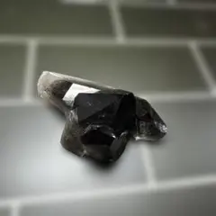 【極上品】アーカンソー産　黒水晶