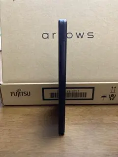 Fujitsu arrows ブラック 5インチスマートフォン 本体