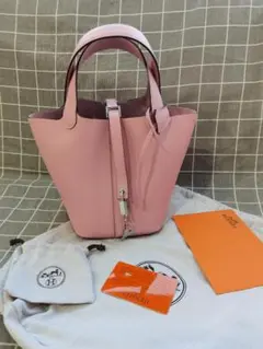 ピンク レザー ショルダーバッグ