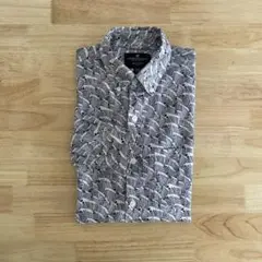 アメリカンイーグル　波　総柄　ボタンダウンシャツ　XS
