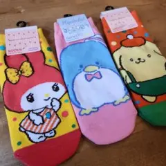 新品未使用　レディース　キャラクター　ソックス　靴下