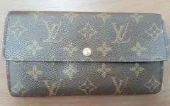Item thumbnail for item 945dc916-fde6-4e1e-a610-8912cb861db1