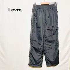 Item thumbnail for item 438363de-b79a-413d-b0aa-d9c96f454ecb