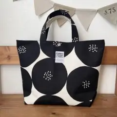 9.5号帆布【SとMの間サイズ】あんぱん柄ブラック　トートバッグ　ハンドメイド