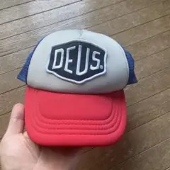 deus キャップ