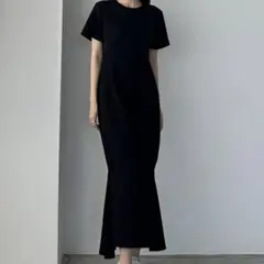 【新品タグ付】Louere ストレッチカットワンピース マーメイド