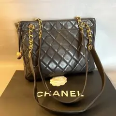✨美品✨ シャネル CHANEL チェーントート ゴールド金具 ラムスキン