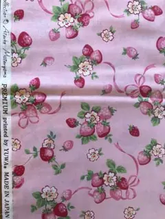 生地 松山敦子 イチゴ 苺 いちごと花のプリント生地 yuwa