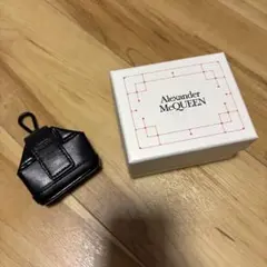 ⭐️AlexanderMcQueenアレキサンダーマックイーンキーチェーンチャーム 2025年最新】アレキサンダーマックイーン キーホルダーの人気