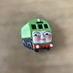 Item thumbnail for item 581caf73-4063-4d4f-9f0c-92ba1f6c3c8c