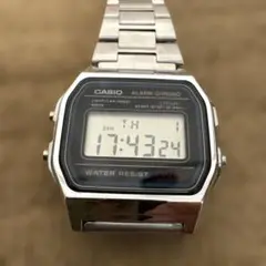 CASIO A158W デジタル腕時計　チープカシオ