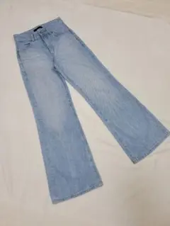 UNIQLO ハイライズフレアジーンズ　23インチ(58.5cm)