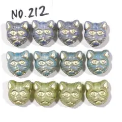 チェコビーズセット No.212 猫の顔