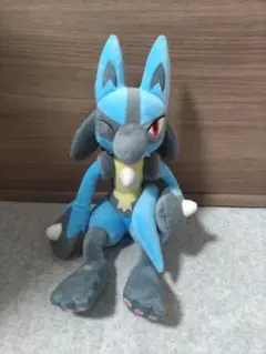 ポケットモンスター　もふぐっとしっぽみてみて！ぬいぐるみ　ルカリオ