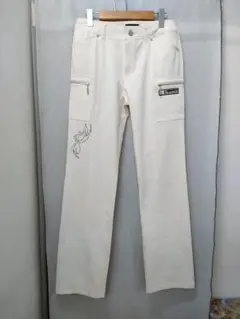 バレンザ　ホワイト　パンツ
