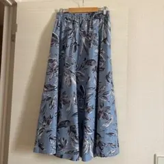 美品　cloche クロシェ　花柄フレアロングスカート 水色