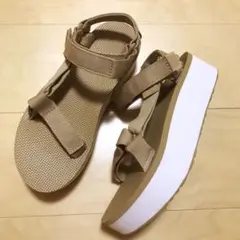 【新品】Teva（テバ）/ FLATFOLM UNIVERSAL