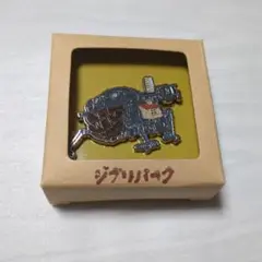 【ジブリパーク限定】 ハウルの動く城 ソフィーの城 ピンバッジ