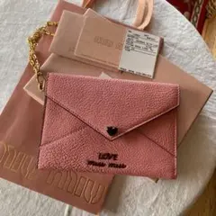 未使用♡miumiuミュウミュウチェーンストラップ付マドラス ラブカードケース