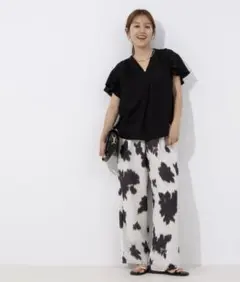 新品未使用＊ノーリーズ＊ぼかし花柄イージーワイドパンツ