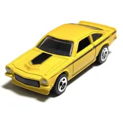 ホットウィール　カスタム V-8 ベガ　ミニカー