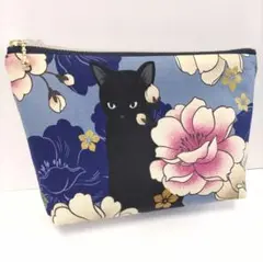 黒猫と牡丹 ハンドメイド ポーチ 化粧ポーチ ファスナーポーチ 裏地サテン ねこ
