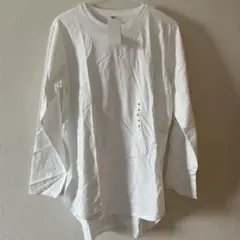 新品　UNIQLO コットンロングシャツテールT 長袖Tシャツ Mサイズ
