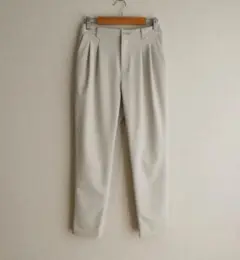 human woman　ストレッチ スリムテーパードパンツ
