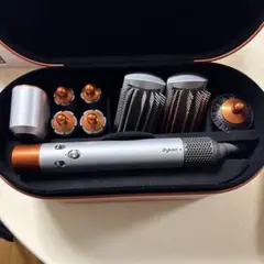 Item thumbnail for item f1aeb2a5-c322-4f02-baca-5f9b0db3691e