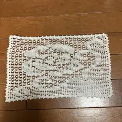 バラ模様 ドイリーレース 敷き物 約30cm x 20cm